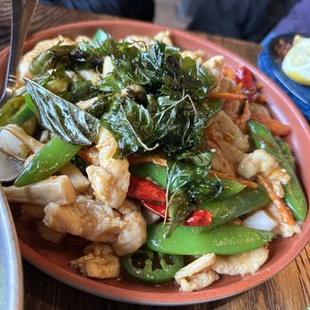 Burma Superstar - chicken basil stir fry - Burmese Near Me - San Francisco, California