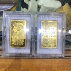 Huntington Watch - 10oz and 5oz gold bars