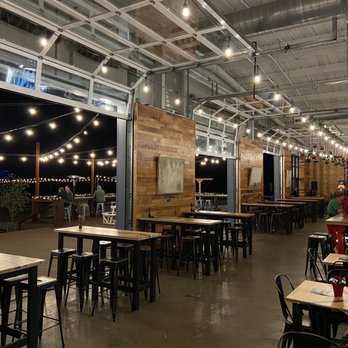 Grind City Brewing Company - Beautiful indoor space and live music with a view of the bridge! Ordered the Scottish Ale and enjoyed it! - Breweries Near Me - Memphis, Tennessee
