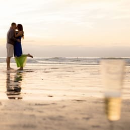 La Jolla Beach Engagement Pictures La Jolla Beach Engagement Pictures