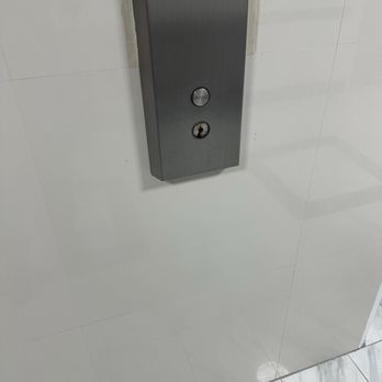 Ocean Manor Beach Resort - Elevator buttons - Hotels Near Me - Fort Lauderdale, Florida