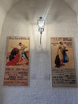 Plaza de Toros de la Real Maestranza de Caballería de Sevilla by null