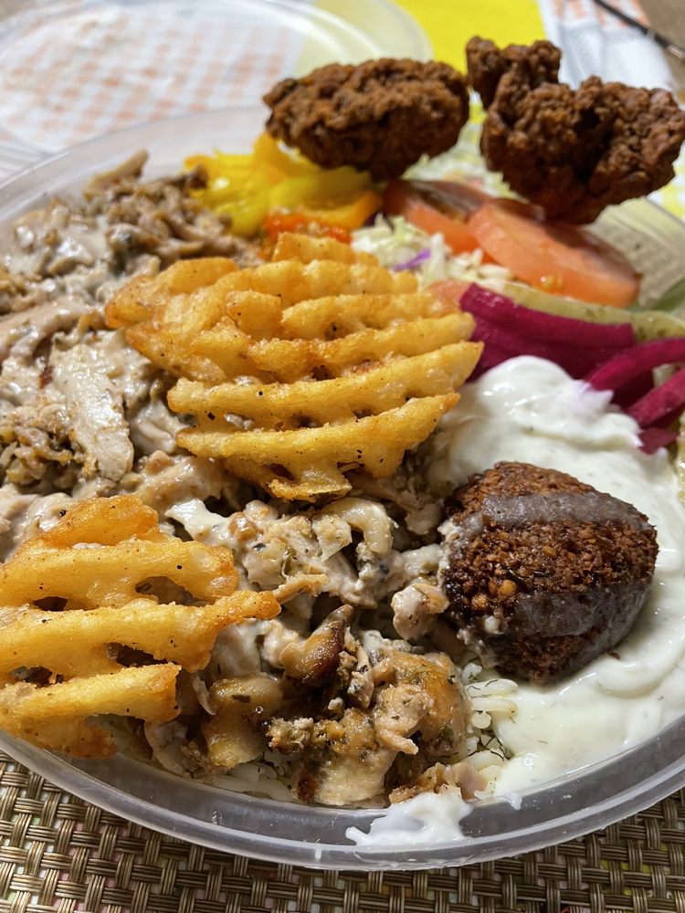 DELICIOUS SHAWARMA AND FALAFEL Updated September 2024 38 Photos