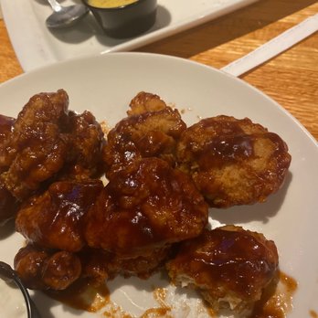 Applebee's Grill + Bar - Sports Bars Near Me - Batavia, New York Applebee's Grill + Bar - Sports Bars Near Me - Batavia, New York