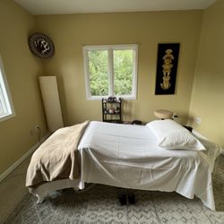 Flower Mountain Acupuncture