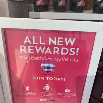 Bath & Body Works - Cosmetics & Beauty Supply Near Me - Charleston, South Carolina