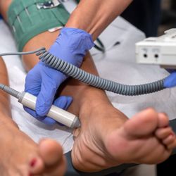 LA Heart and Vascular Center - Peripheral Arterial Disease (PAD) Diagnosis.