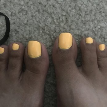 Queen's Nails and Spa - Horrible job! 7/24 - Nail Salons Near Me - Concord, California
