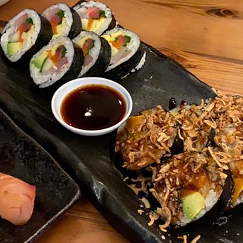 Jinsei Motto - Sushi Bars Near Me - Chicago, Illinois