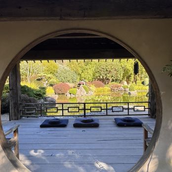 Osmosis Day Spa Sanctuary - Meditation area - Massage Near Me - Freestone, California Osmosis Day Spa Sanctuary - Meditation area - Massage Near Me - Freestone, California