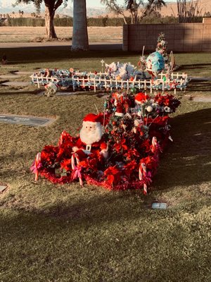 Desert Memorial Park by null