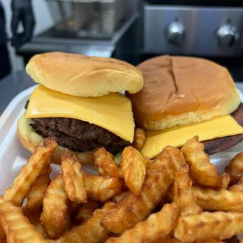 Poor Man's Burger - Double burger and fried bologna - Burgers Near Me Poor Man's Burger - Double burger and fried bologna - Burgers Near Me