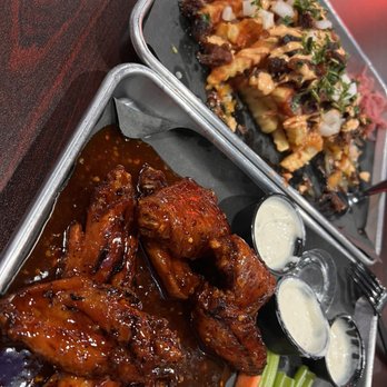Crazy Gringo BBQ - Sweet red chile smoked fried wings, loaded pork belly fries. - Barbeque Near Me - Upland, California Crazy Gringo BBQ - Sweet red chile smoked fried wings, loaded pork belly fries. - Barbeque Near Me - Upland, California