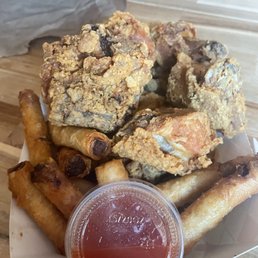 10 pc chicken and and order of lumpia