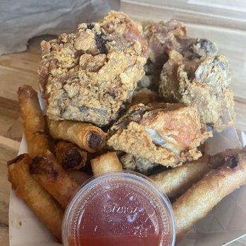 Maharlika Restaurant - 10 pc chicken and and order of lumpia - Filipino Near Me - Fremont, California