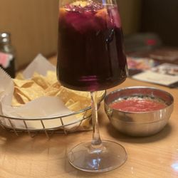 Los Amigos Mexican Restaurant - Red sangria
