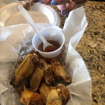 LA Boiling Seafood Crab & Crawfish - Wing App - Seafood Near Me - Orlando, Florida LA Boiling Seafood Crab & Crawfish - Wing App - Seafood Near Me - Orlando, Florida