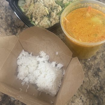 Bamboo Penny's - Thai basil rice, yellow curry, steamed rice - Thai Near Me - Leawood, Kansas Bamboo Penny's - Thai basil rice, yellow curry, steamed rice - Thai Near Me - Leawood, Kansas