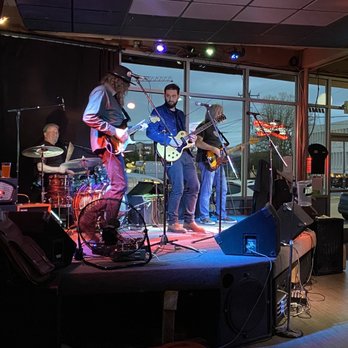 Elmer's Bar & Grill - Live band and open mic.Tuesday. - Bars Near Me - Burien, Washington
