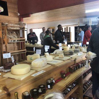 Los Globos - Cheese Shops Near Me - Villa de Juárez, BCN