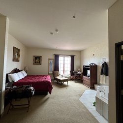 Silverland Inn - King suite