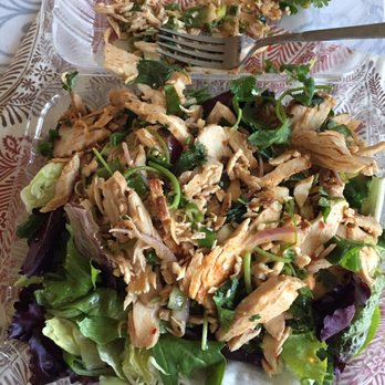 Bowlzeye - Thai salad, extra chicken! - Asian Fusion Near Me - Clovis, California