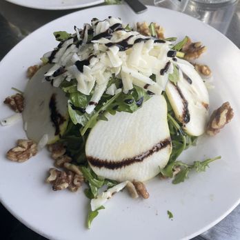 Blue Eyes Restaurant - Rugola Salad - Pizza Near Me - Hoboken, New Jersey