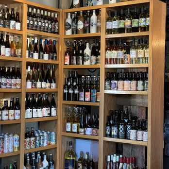 Bushel & Bee Taproom - Cideries Near Me - Leavenworth, Washington