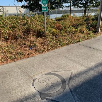 West Seattle Bridge Trail - Following the bicycle emblems. - Hiking Near Me - Seattle, Washington