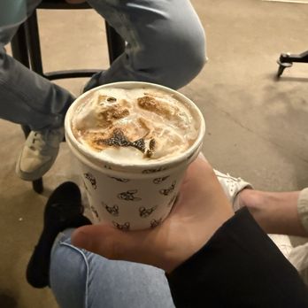Molly Moon's Homemade Ice Cream - Hot chocolate with marshmallow - Ice Cream & Frozen Yogurt Near Me - Bellevue, Washington Molly Moon's Homemade Ice Cream - Hot chocolate with marshmallow - Ice Cream & Frozen Yogurt Near Me - Bellevue, Washington