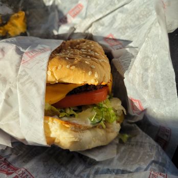 Habit Burger & Grill - Burgers Near Me - Gaithersburg, Maryland Habit Burger & Grill - Burgers Near Me - Gaithersburg, Maryland