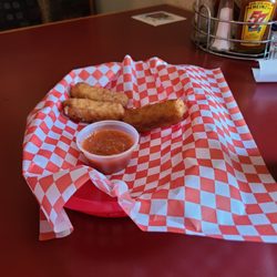 Mill City Grill - Mozzarella sticks