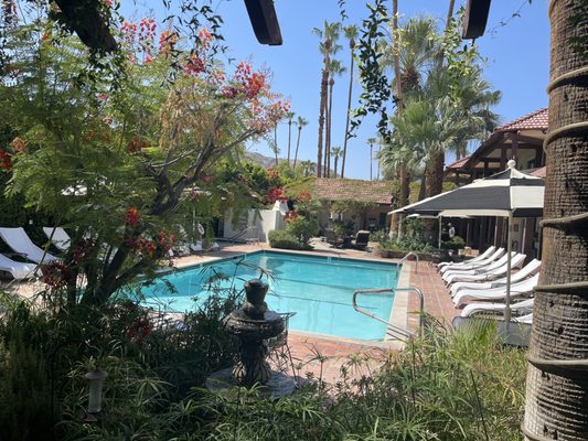 La Maison Hotel by null