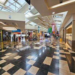 Centro Commerciale Colonne