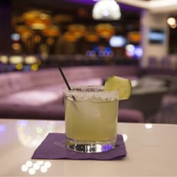 AXIS Lounge