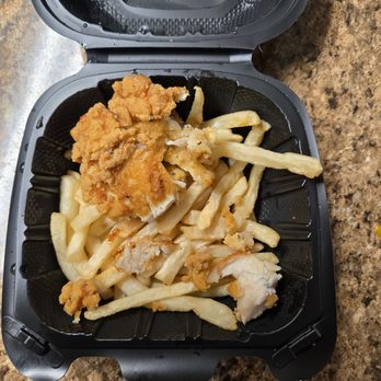 Wienerschnitzel - Horrible food - Hot Dogs Near Me - Fresno, California