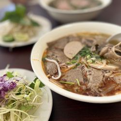 Pho Thien Vietnamese Kitchen - Bun Bo Hue
