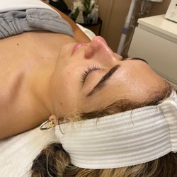 Cloud 9 Facial