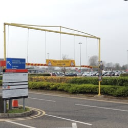 Belfast International Airport Parking - Belfast Airport Car Parking
