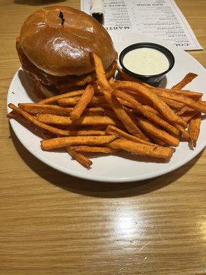 Black Oak Tavern by null