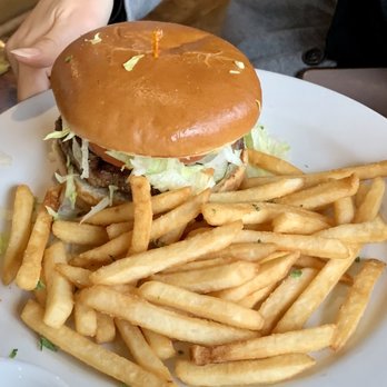 Moby Dick Restaurant - Hamburger - American Near Me - Santa Barbara, California