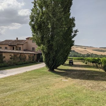 Urbino Resort - Resorts Near Me - Urbino, PU