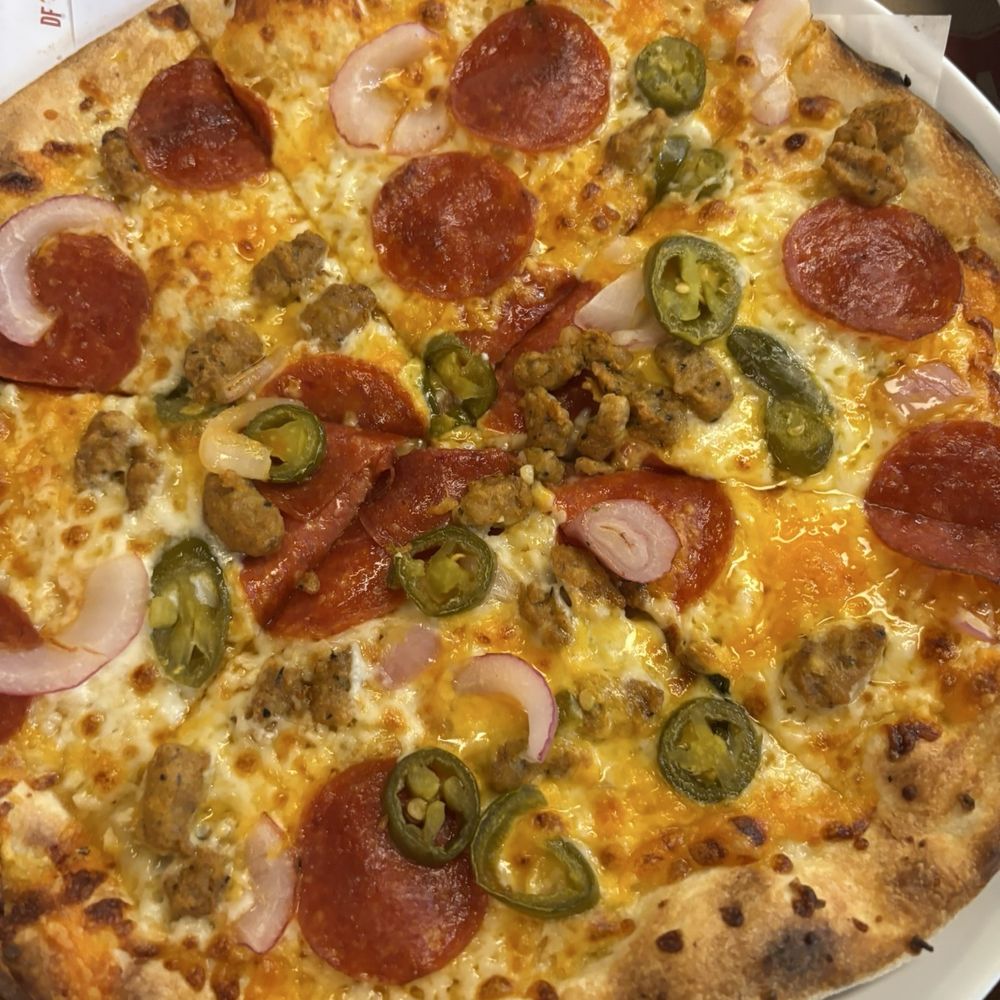 MOD Pizza - Custom with no sauce, pepperoni, spicy sausage, peppers, and onions, mozzarella and cheddar - Fast Food Near Me - San Jose, California MOD Pizza - Custom with no sauce, pepperoni, spicy sausage, peppers, and onions, mozzarella and cheddar - Fast Food Near Me - San Jose, California
