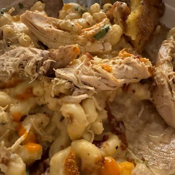Chicken + Whiskey - Mac 'n Queso Con Pollo - Venezuelan Near Me - Washington, DC, District of Columbia