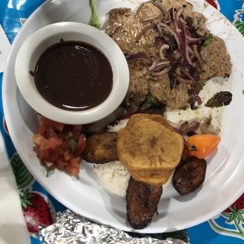 Chichen Itza Restaurant - Mexican Near Me - Los Angeles, California
