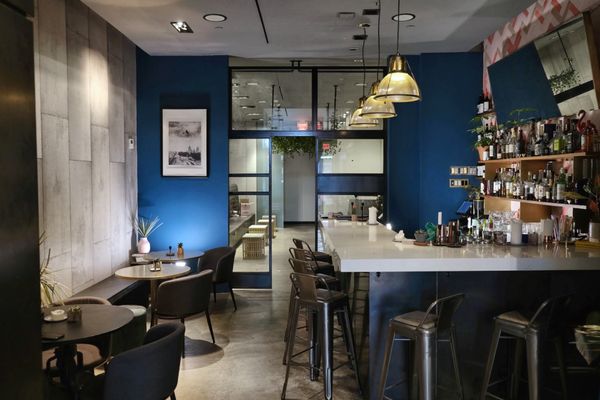 The Beverley Hotel Queen West, Sonder by null
