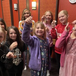 Positively Arts - Clubhouse: arts & crafts