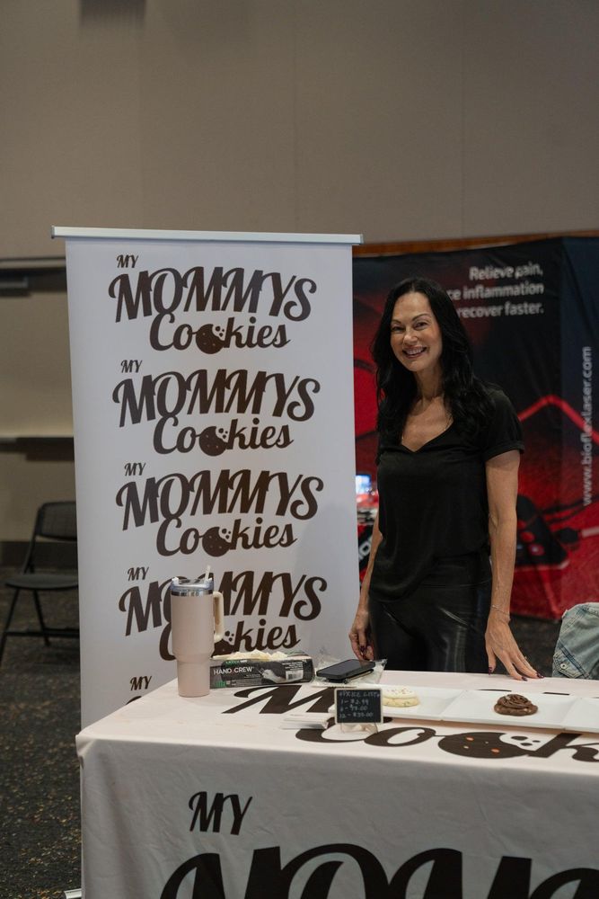 My Mommys Cookies Logo