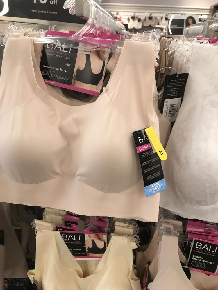 HANES BRANDS OUTLET 11 Reviews 282 Nut Tree Rd, Vacaville, CA Yelp