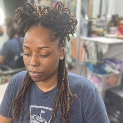 Thee Kee 2 ur locs - Pedal buns w/ two strand twist